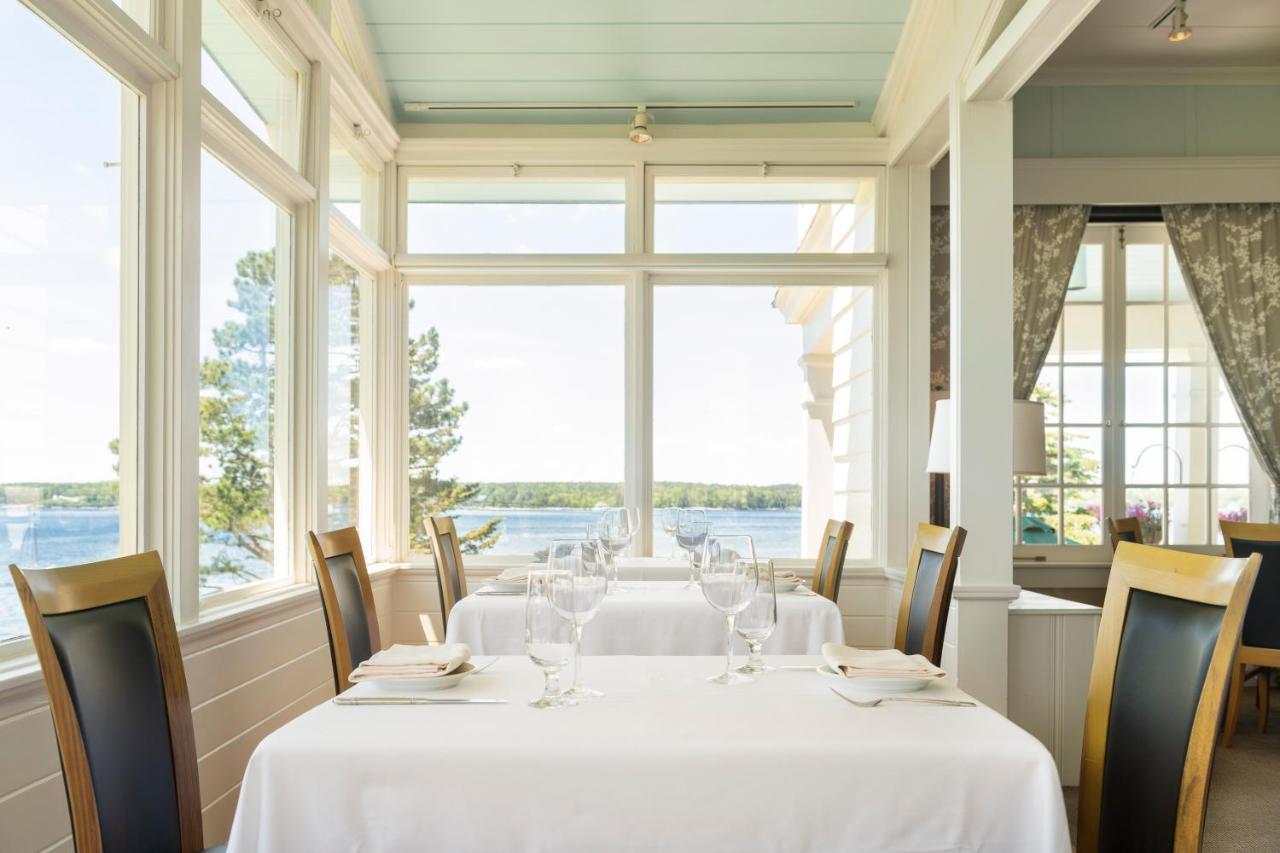 Spruce Point Inn Resort And Spa Boothbay Harbor Exterior photo
